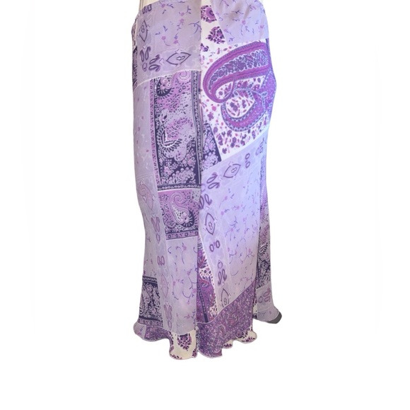MY MICHELLE | PAISLEY MULTI PATTERN 2 LAYER PURPLE MIDI SKIRT - Picture 3 of 5